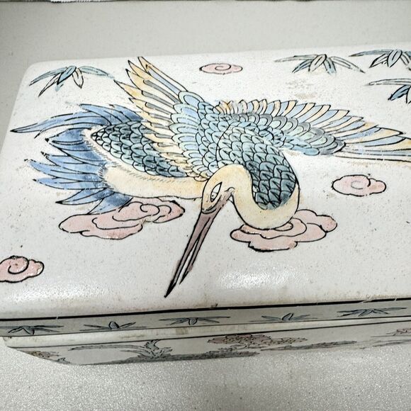 Vintage Chinese Ceramic Trinket Box 8.75" With Lid Crane Bird Floral Home Decor - Picture 4 of 13
